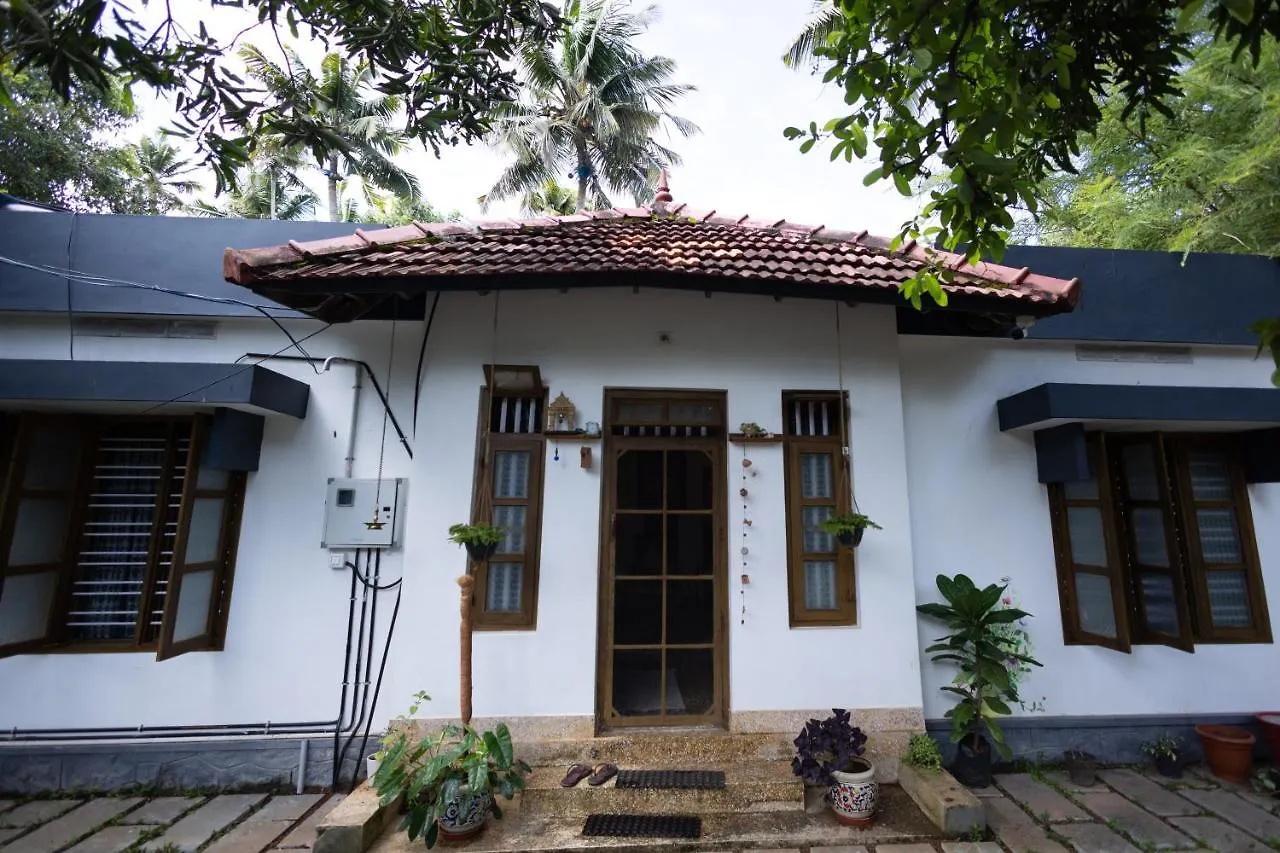 Happy Turtles Homestay Cozy Room For 2 People Varkala